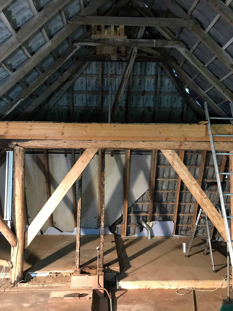 attic without chimney